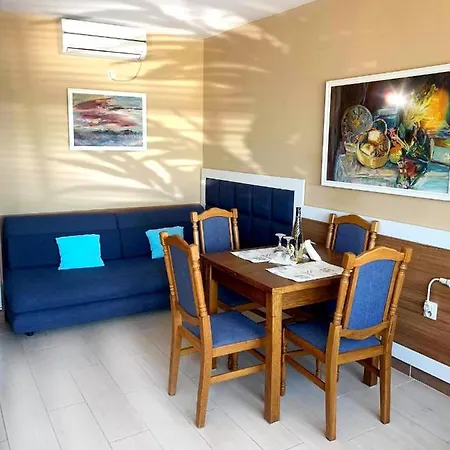 דירה Royal Blue Przy Samym Morzu Plazy פרימורסקו